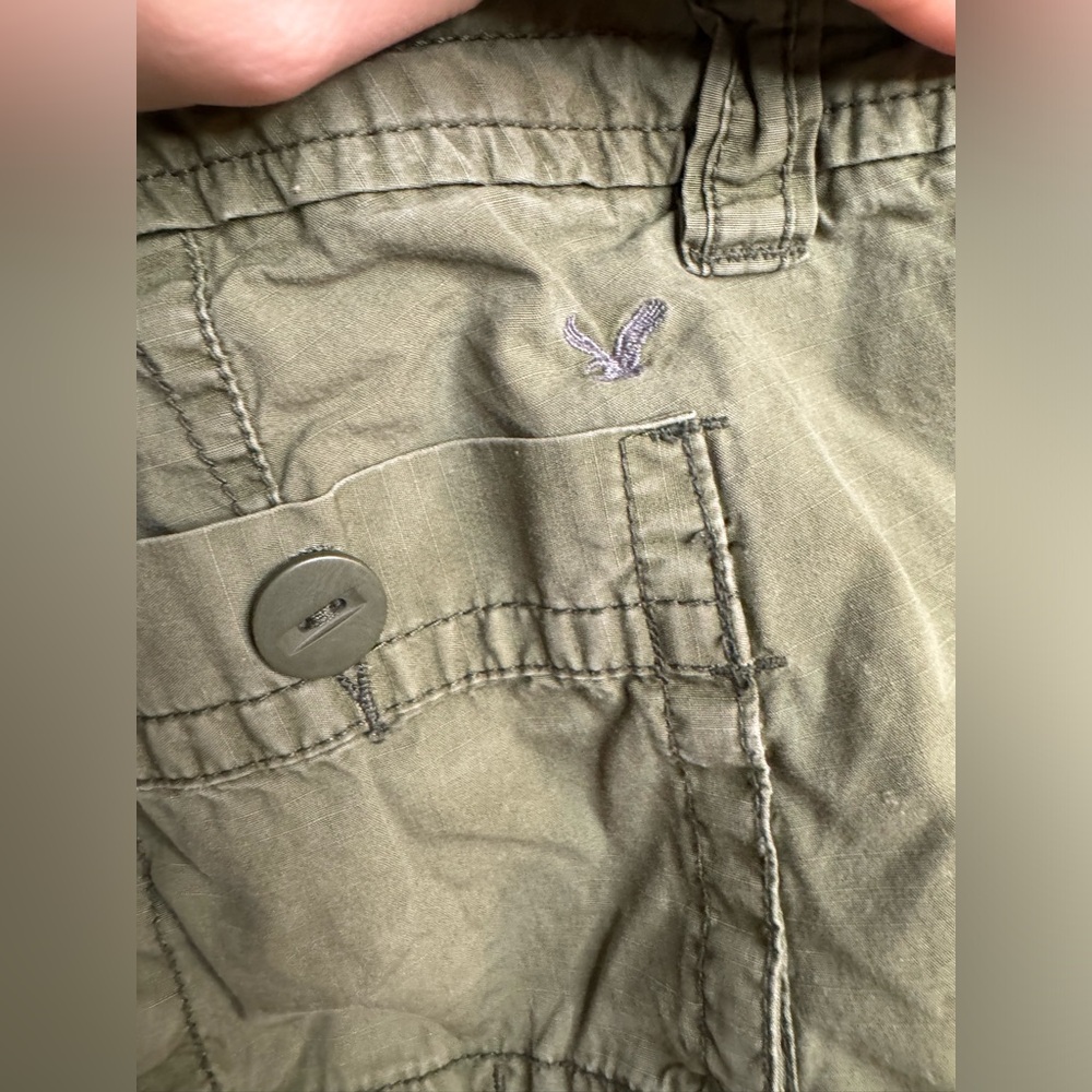 American Eagle 🦅 cuffed shorts - Picture 7 of 9